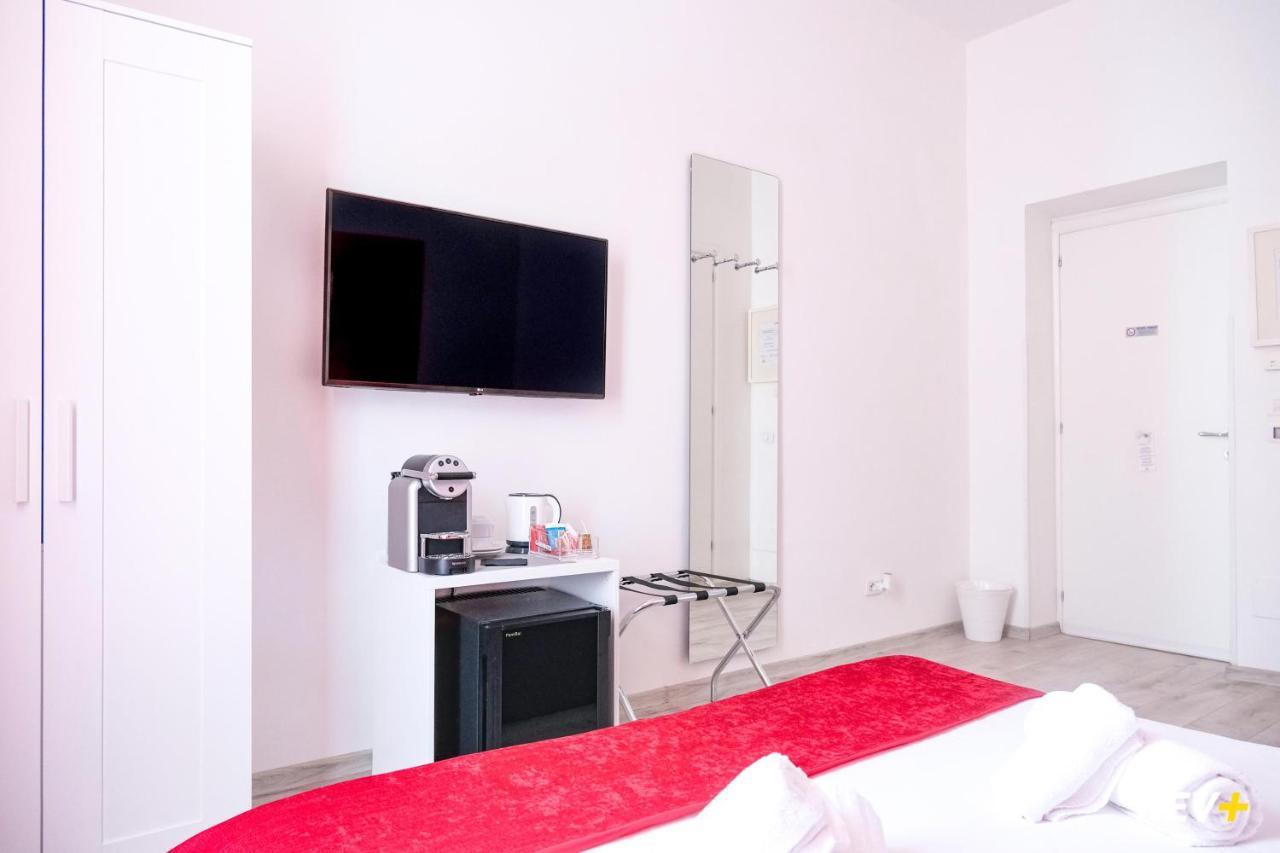 רומא Viale Giulio Cesare Guest House מראה חיצוני תמונה